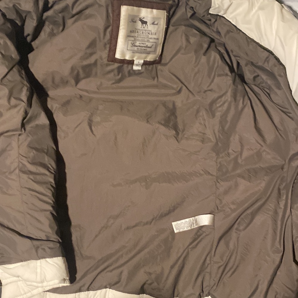 ⛷Cute Abercrombie Winter Puffer Coat! - Picture 7 of 7